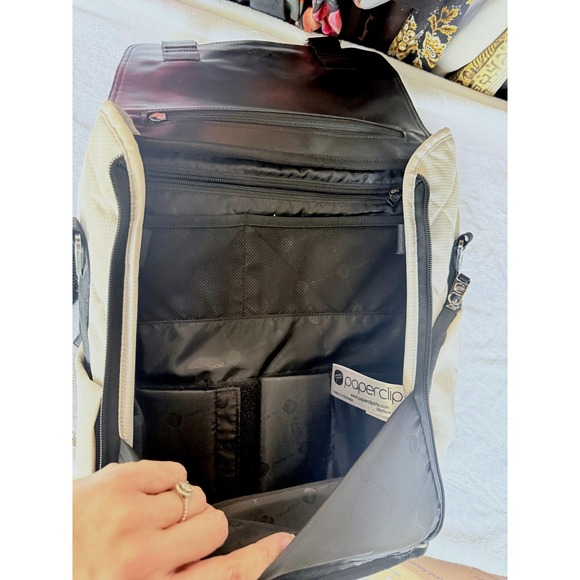 The Willow Diaper Bag Backpack – Paperclip Paperclip Willow‎ Diaper Bag Backpack Cream Black Quilted with Changing Station